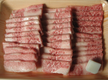 前沢牛のバラ焼肉（カルビ）　４００ｇ